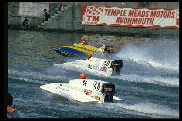 474063 Power Boats, Bristol, England A4 Photo Print