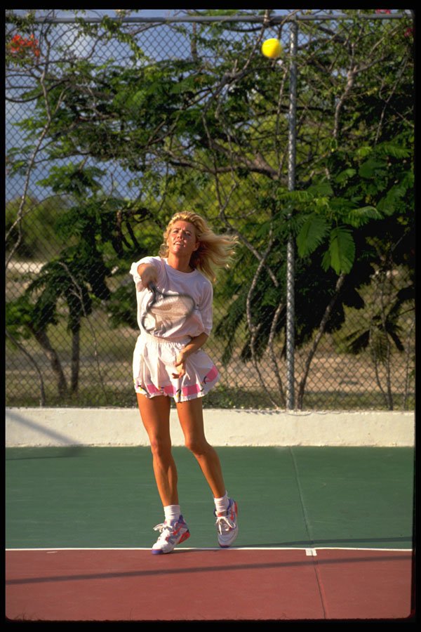 478054 After The Serve A4 Photo Print