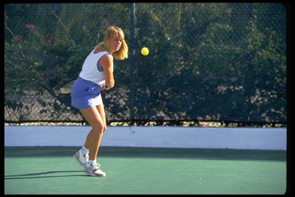478059 Preparing For Backhand Return A4 Photo Print