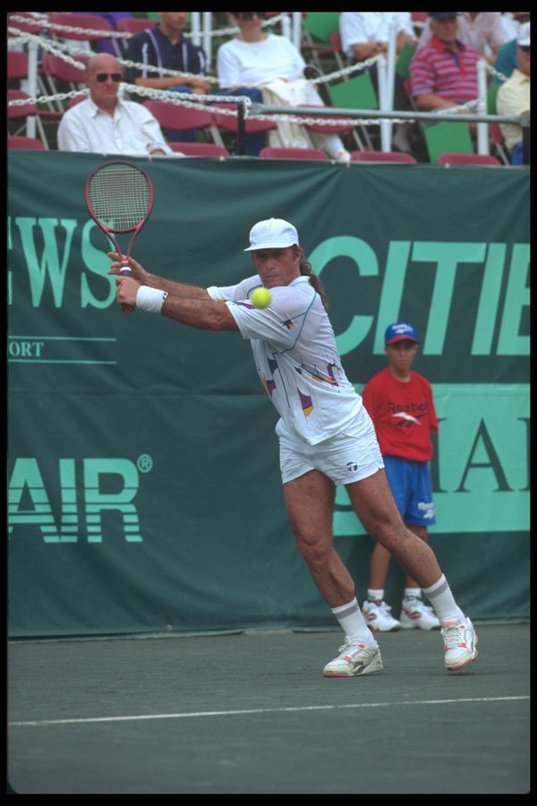 478071 Backhand Approach A4 Photo Print