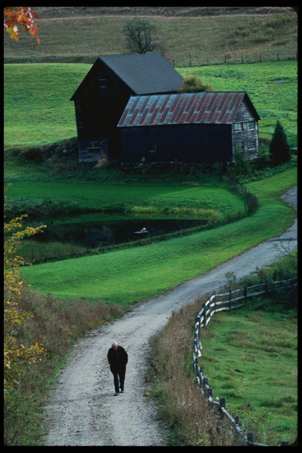480005 Woodstock, Vermont A4 Photo Print