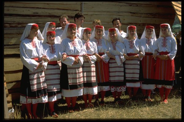 481003 Traditional Hungarian Dancers, Hungary A4 Photo Print