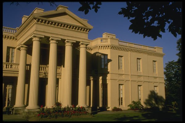 484000 Dundurn Castle, Hamilton A4 Photo Print