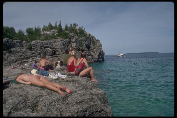 484001 The Crystal Clear Waters Of Georgian Bay, Tobermory A4 Photo Print
