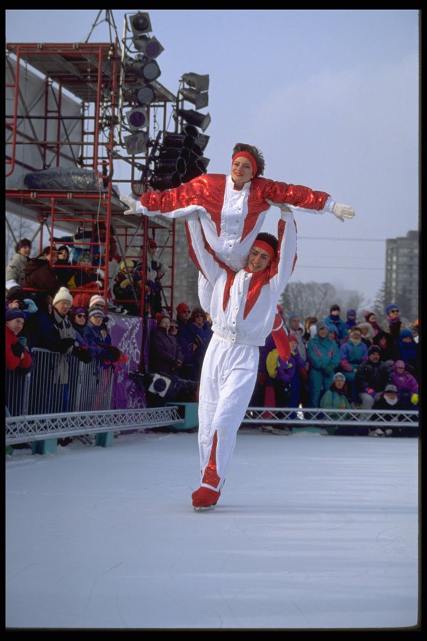 484004 Figure Skaters, Winter Carnival, Ottawa A4 Photo Print