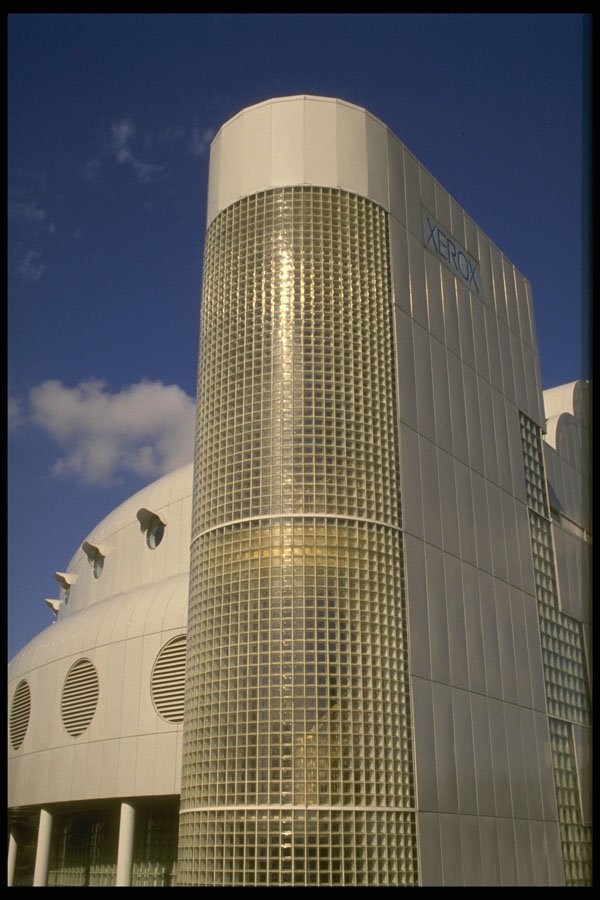 487005 Space age Design A4 Photo Print