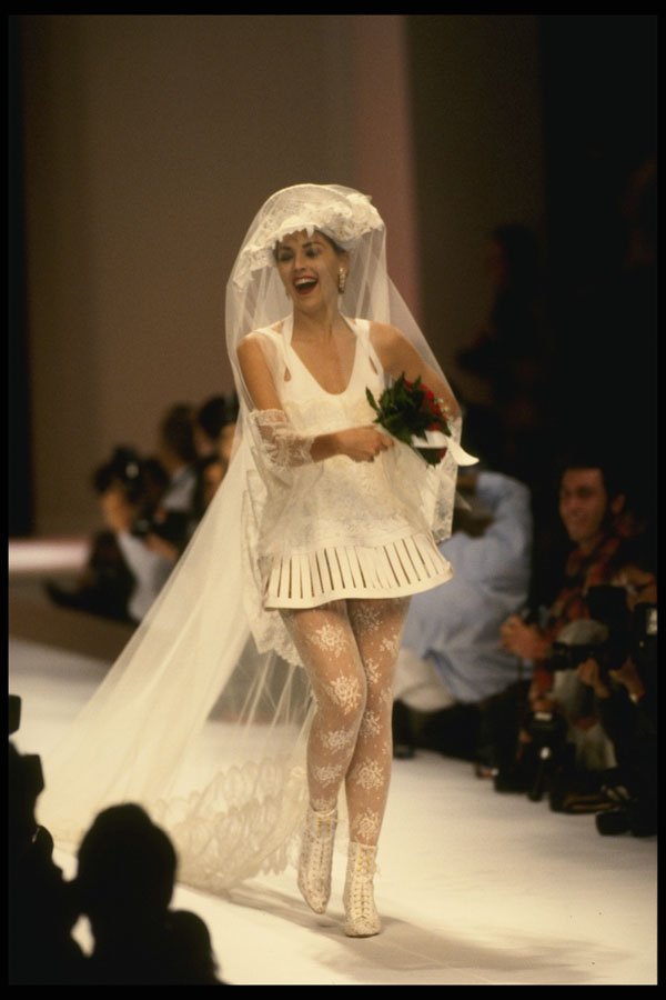 488072 Wedding Dress A4 Photo Print
