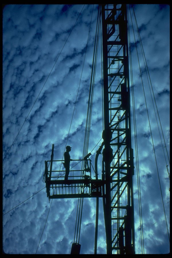 489082 Drilling Rig A4 Photo Print
