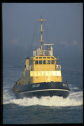 491041 Tug Bustler A4 Photo Print