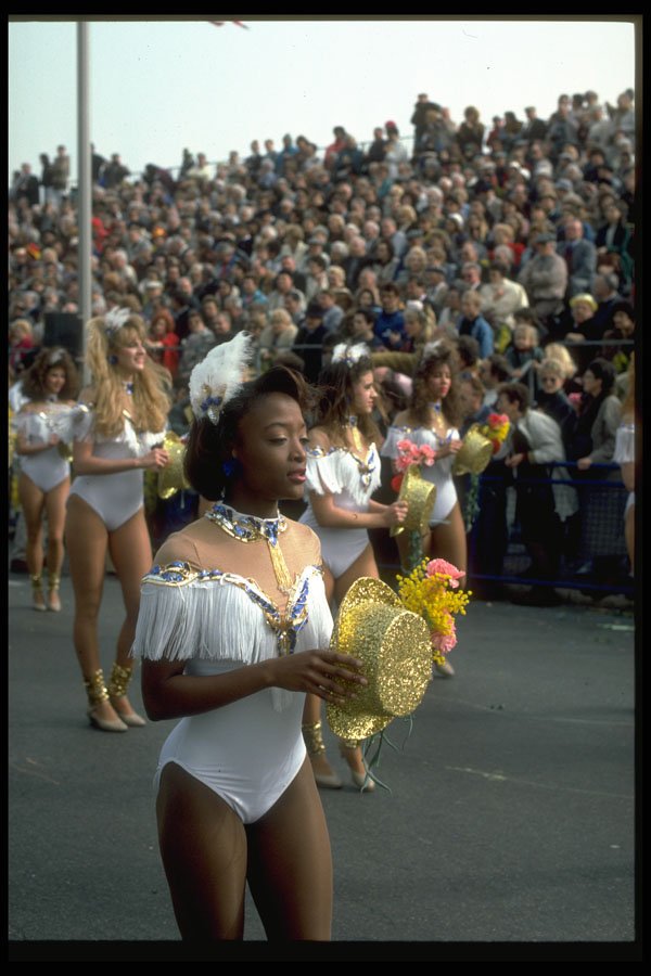 493091 Mardi Gras In Nice, France A4 Photo Print
