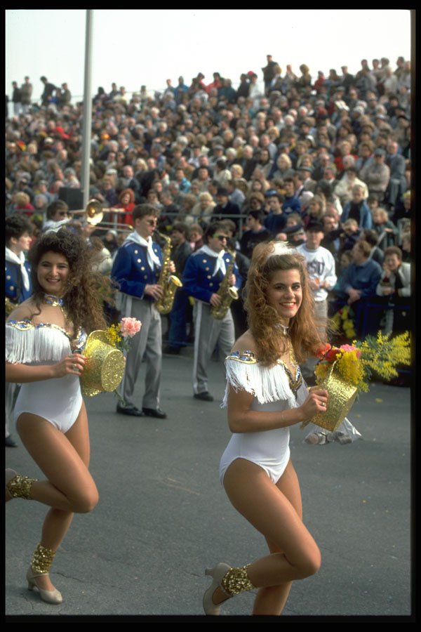 493096 Mardi Gras In Nice, France A4 Photo Print