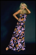 494048 Woman Posing In Studio A4 Photo Print