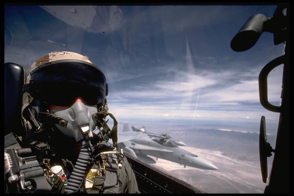 496062 FA 18 Pilot A4 Photo Print