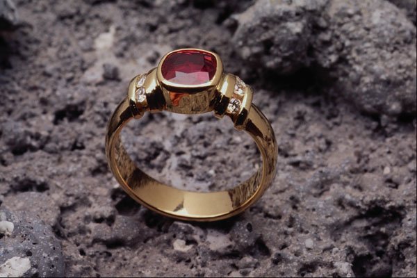 504047 14K Gold, Ruby, 6 Diamonds A4 Photo Print