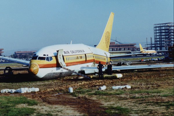 505058 Boeing 737 200 Destroyed In Non fatal Crash A4 Photo Print