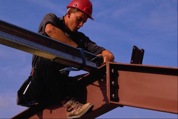 506054 Fixing Steel Roof, England A4 Photo Print