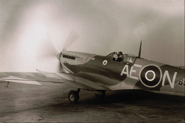 507075 Spitfire Aircraft, 1939 1945, DND PA 136892 A4 Photo Print