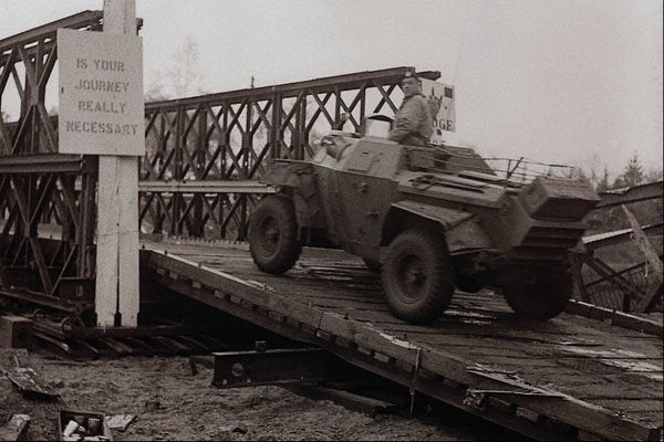 507095 On Bailey Bridge, Germany, 1945, Woods, DND PA 146284 A4 Photo Print