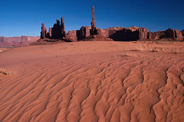 510065 Yei Be Chai, Monument Valley, Bordering Arizona And Utah A4 Photo Print