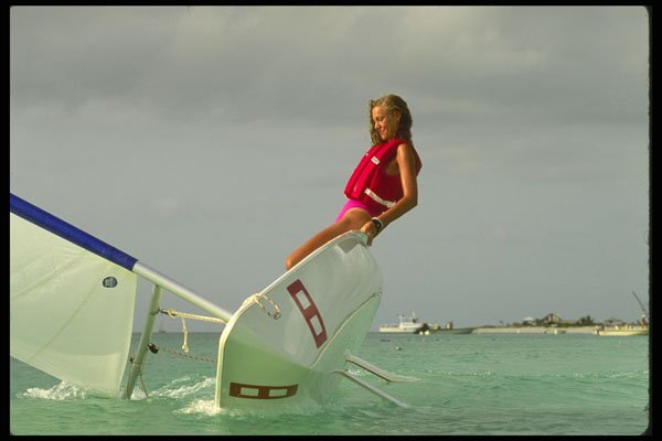 511038 Girl Sailing In The Caribbean A4 Photo Print