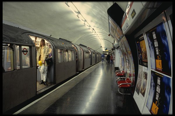 512018 The Subway, London, England A4 Photo Print