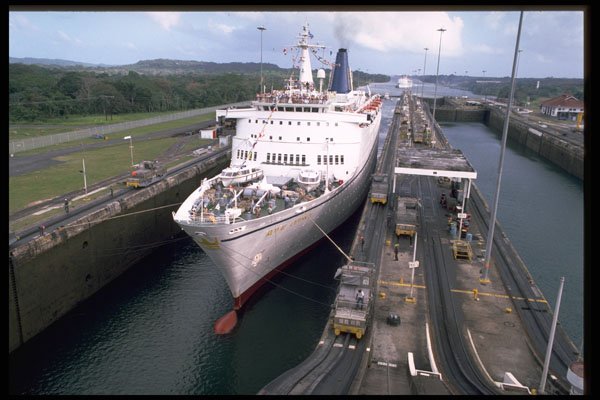 512046 In Locks A4 Photo Print