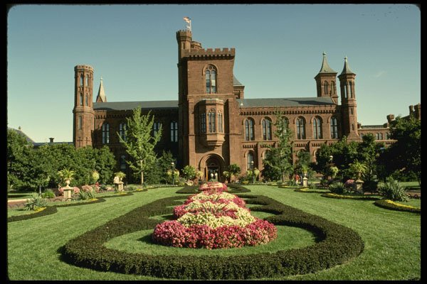 516034 Smithsonian Institute And Enid Haupt Gardens, Washington A4 Photo Print