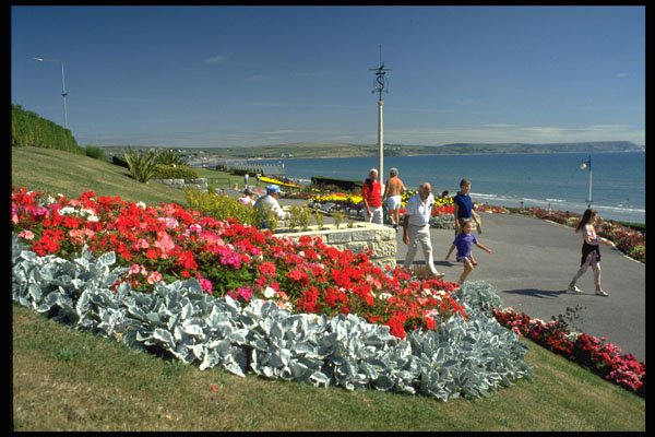516053 Public Gardens At Weymouth, Dorset, England A4 Photo Print