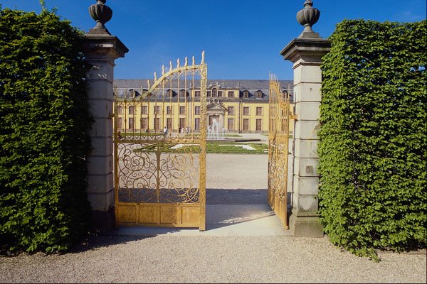 517026 The Golden Gate At Herrenhausen Gardens A4 Photo Print