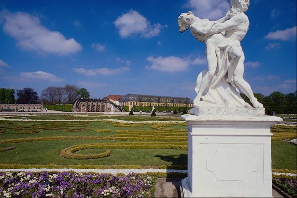 517038 Statue In The Big Garden, Herrenhausen A4 Photo Print