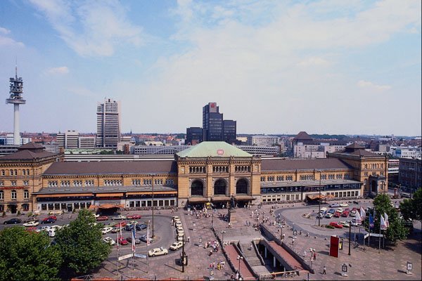 517091 Main Railway Station A4 Photo Print