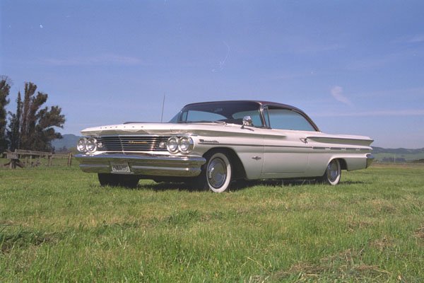 521006 1960 Pontiac Bonneville A4 Photo Print