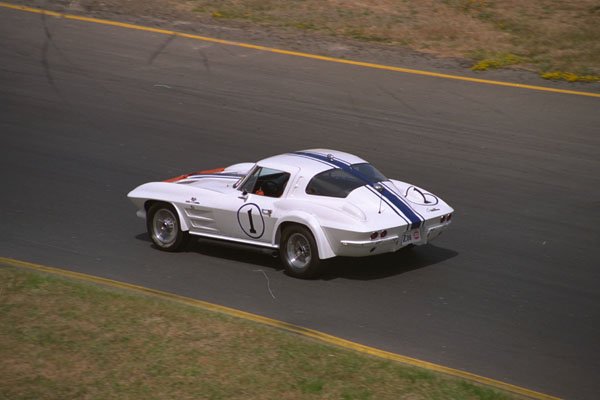 521072 1963 Chevrolet Corvette A4 Photo Print