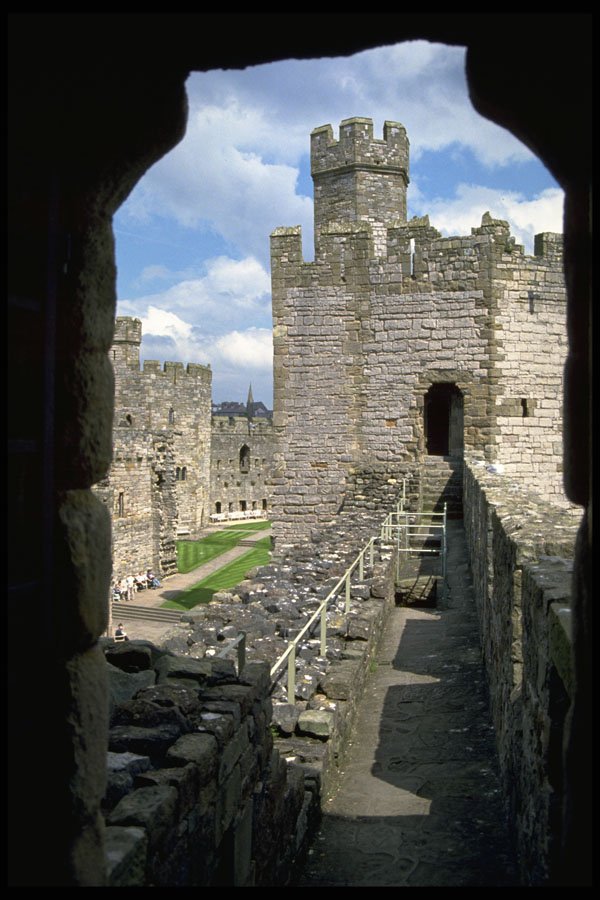 525035 Caerarfon, United Kingdom A4 Photo Print