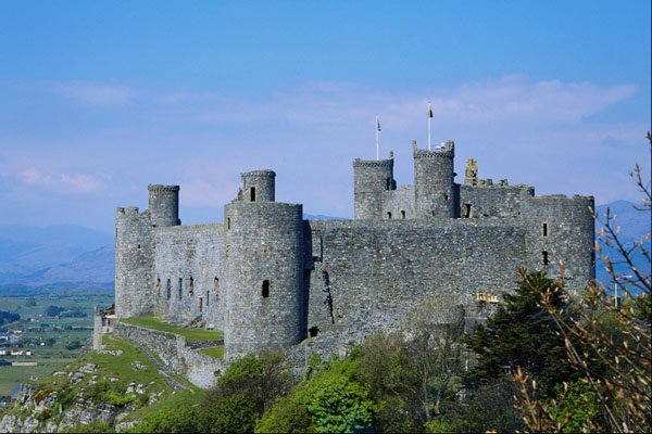 525088 Harlech Castle, Gwynedd, Wales A4 Photo Print