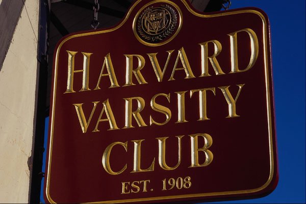 526087 Harvard University, Co ed Varsity Club A4 Photo Print