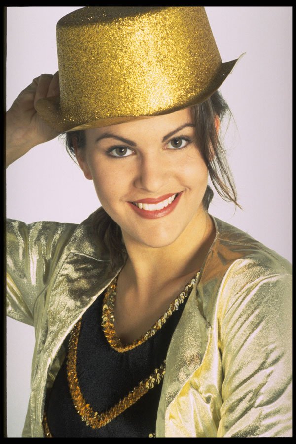 527055 Chorus Girl A4 Photo Print
