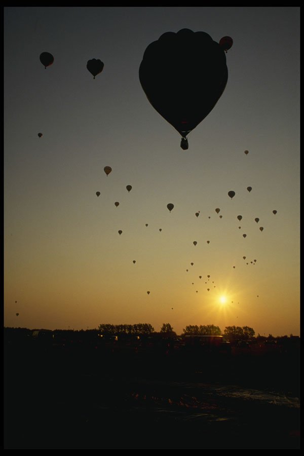 528025 Evening Travels A4 Photo Print
