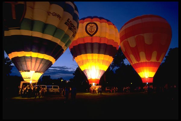 528064 Balloon Glow A4 Photo Print