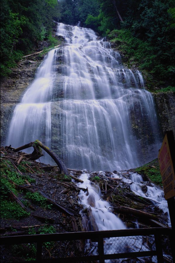 531077 Bridal Veil Falls A4 Photo Print