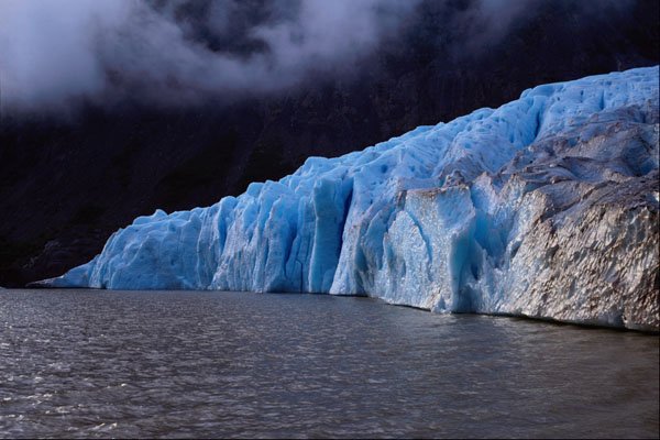 531096 Bear Glacier A4 Photo Print