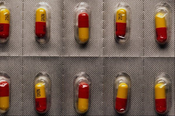 532022 Tetracycline 250 Mg A4 Photo Print
