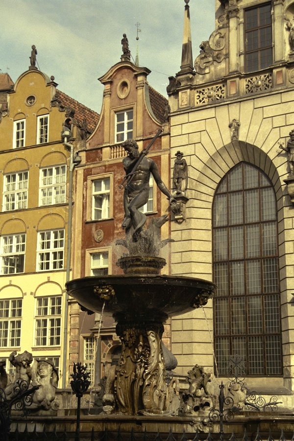 534031 Famous Fountain In Gdansk, Poland A4 Photo Print