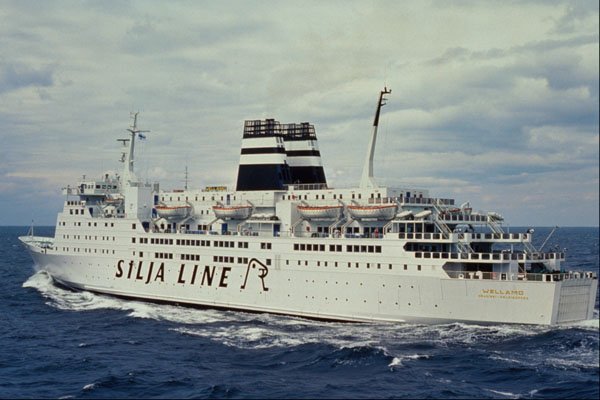 535015 Finnish Baltic Ferry WELLAMO A4 Photo Print