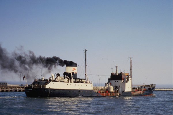 535020 British Bitumen Tanker VACUUM PIONEER Built In 1953 A4 Photo Print