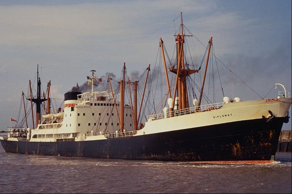 535035 1953 British Harrison Line DIPLOMAT A4 Photo Print