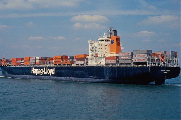 535075 HOECHST EXPRESS, Large German owned Container Ship A4 Photo Print