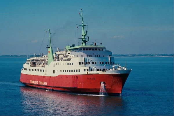 535093 VIKING III, Norwegian owned Ferry A4 Photo Print