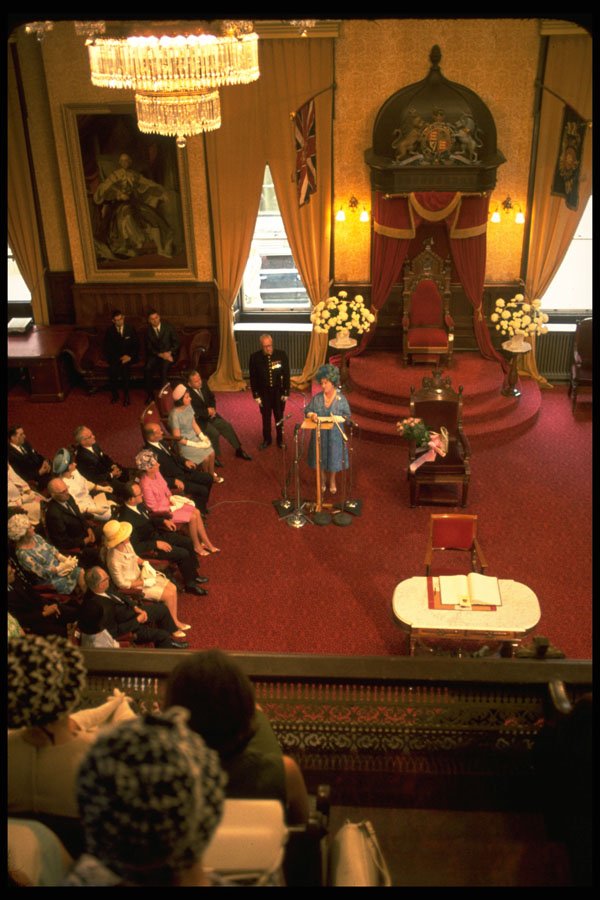 536011 Queen Mother In New Brunswick Legislature, Canada A4 Photo Print