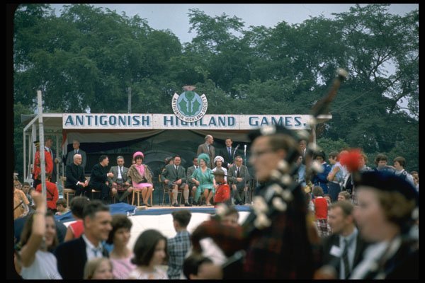 536012 Queen Mother Visits Nova Scotia, Canada A4 Photo Print